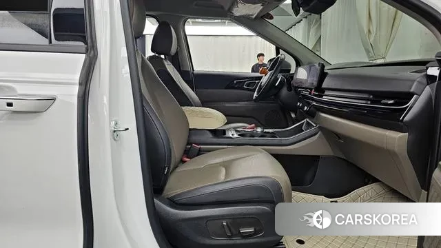 Kia The New Carnival 4th Generation 2024 Белый из Кореи, фото 2