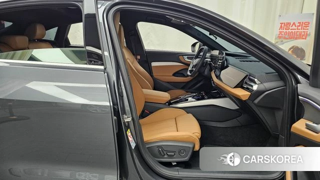 Audi A5 (B10) 2025 Серый из Кореи, фото 2