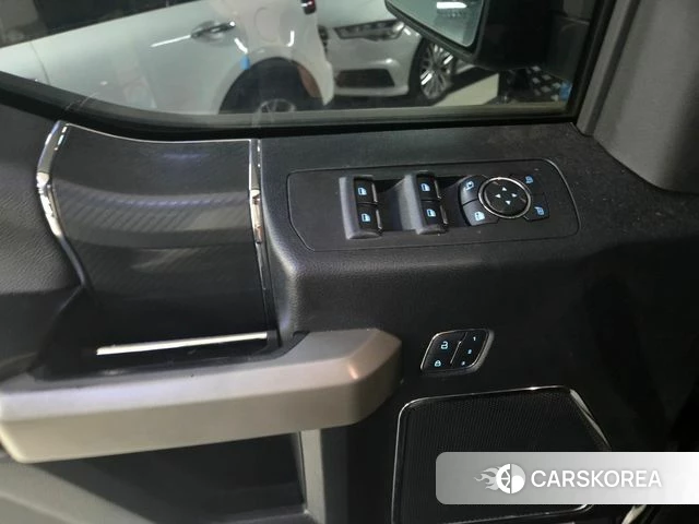 Ford F150 2018 Черный из Кореи, фото 2