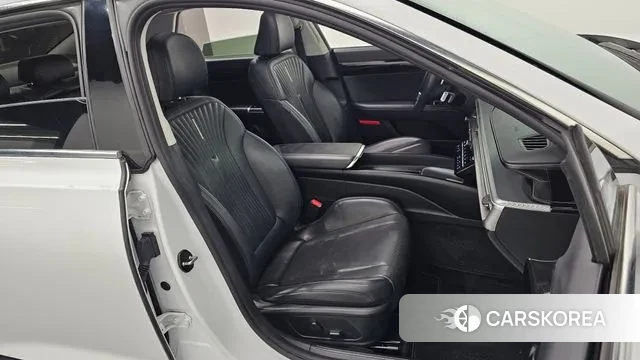 Hyundai Grandeur (GN7) 2023 Белый из Кореи, фото 2