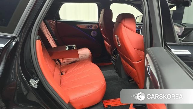 BMW XM (G09) 2024 Черный из Кореи, фото 2