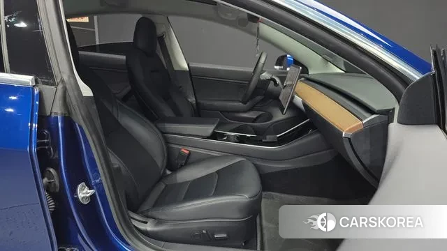 Tesla Model 3 2020 Синий из Кореи, фото 2