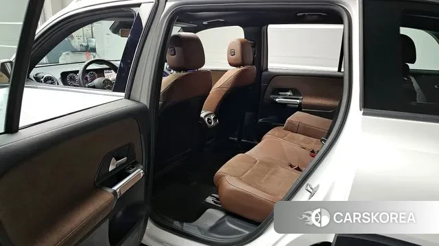 Mercedes-Benz GLB-Class X247 2025 Белый из Кореи, фото 2