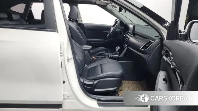 Kia Seltos 2020 Белый из Кореи, фото 2