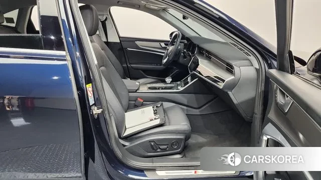 Audi A6 (C8) 2019 Синий из Кореи, фото 2