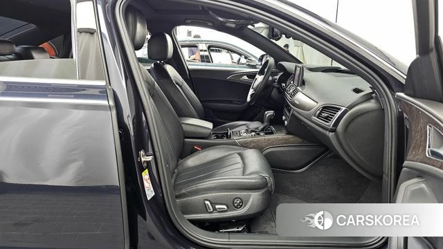 Audi New A6 2018 Синий из Кореи, фото 2