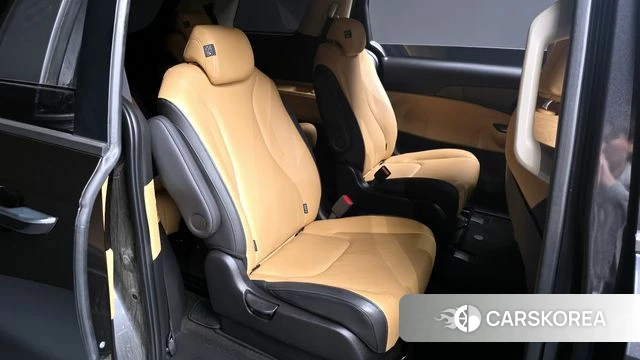 Kia Carnival 4th generation 2022 Серый из Кореи, фото 2