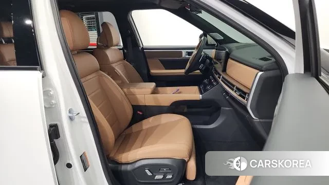 Hyundai Santa Fe (MX5) 2024 Белый из Кореи, фото 2