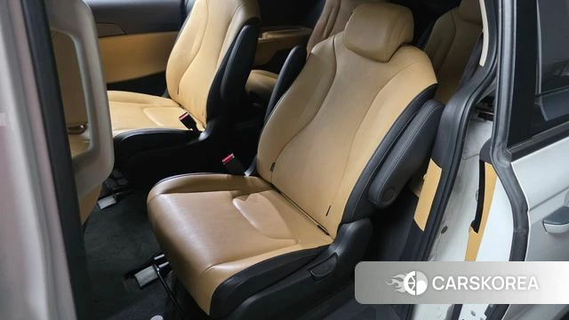 Kia Carnival 4th generation 2022 Белый из Кореи, фото 2