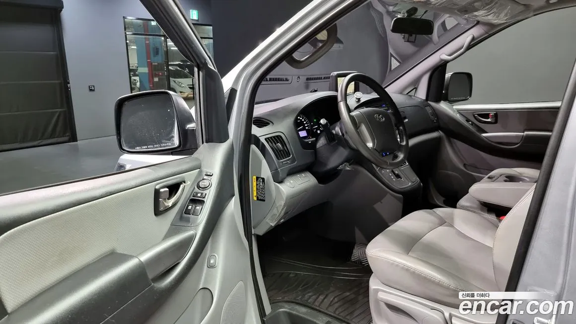 Hyundai The New Grand Starex 2019 Серебряный из Кореи, фото 2