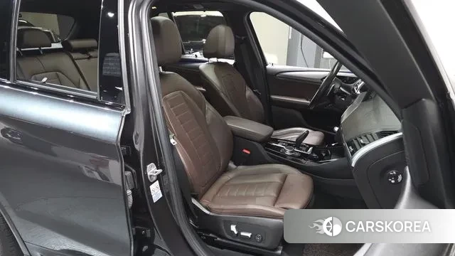 BMW X3 (G01) 2021 Серый из Кореи, фото 2