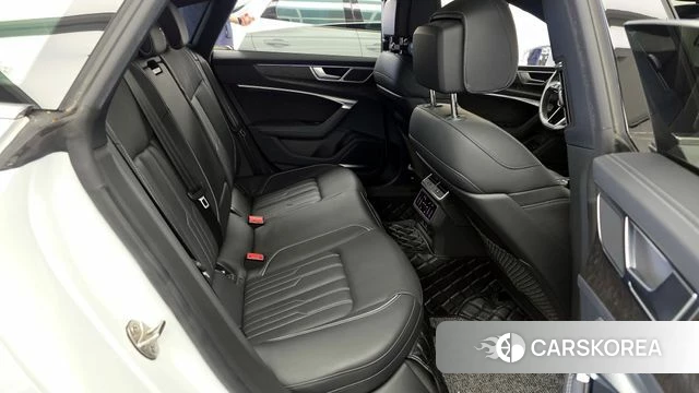 Audi A7 (4K) 2021 Белый из Кореи, фото 2