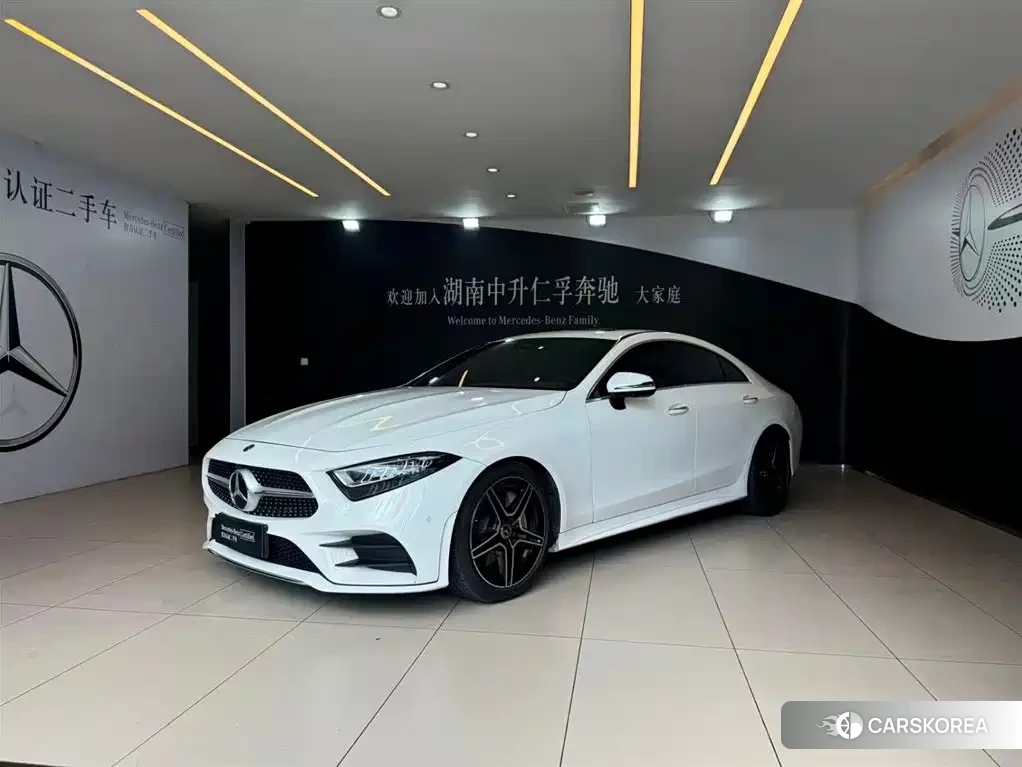 Mercedes-Benz CLS 2022 Белый из Китая, фото 2