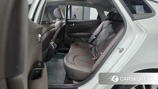 Kia The New K5 2nd generation 2018 Белый из Кореи, фото 2