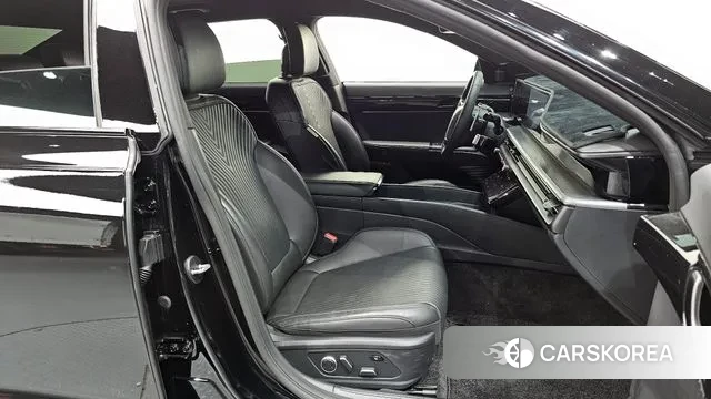 Hyundai Grandeur (GN7) 2023 Черный из Кореи, фото 2