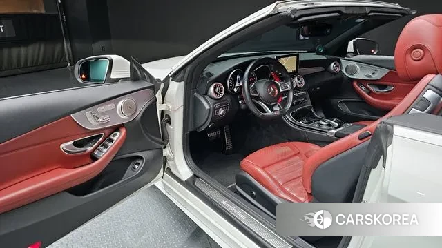 Mercedes-Benz C-Class W205 2018 Белый из Кореи, фото 2