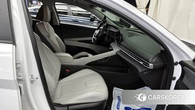 Hyundai Avante (CN7) 2021 Белый из Кореи, фото 2