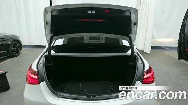 Mercedes-Benz C-Class W206 id 2517158 из Кореи 2