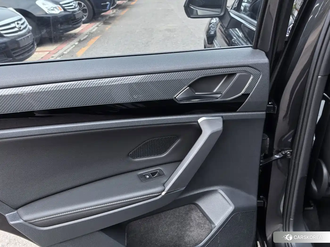 Volkswagen Tayron 2022 Черный из Китая, фото 2