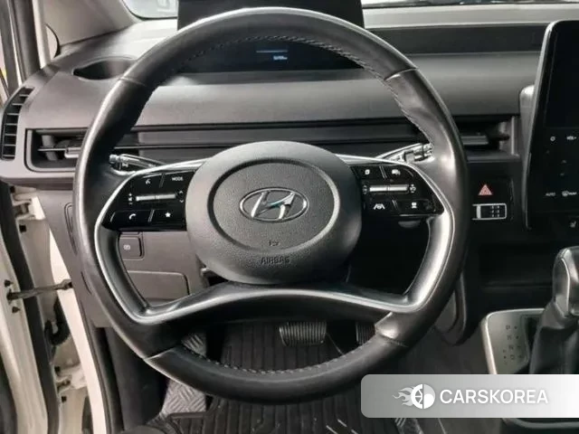 Hyundai Staria 2022 Белый из Кореи, фото 2