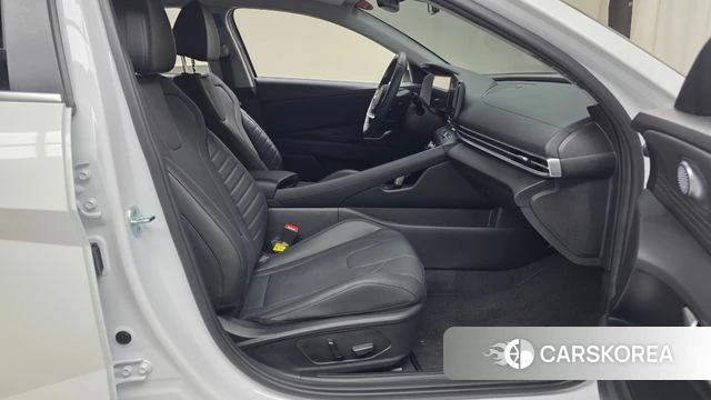 Hyundai The New Avante (CN7) 2025 Белый из Кореи, фото 2