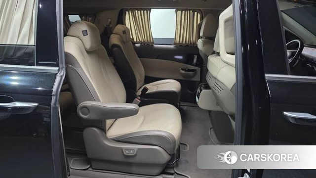 Kia Carnival 4th generation 2021 Черный из Кореи, фото 2