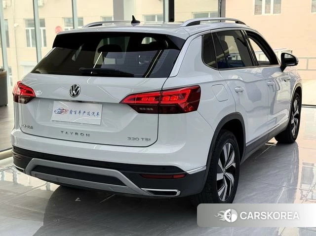 Volkswagen Tanyue 2022 Белый из Китая, фото 2