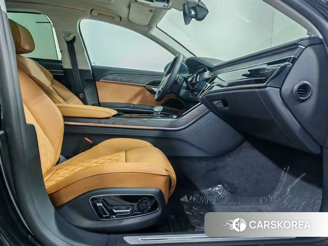 Audi A8 2025 Черный из Китая, фото 2