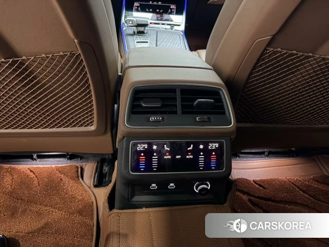 Audi A6L 2025 Черный из Китая, фото 2
