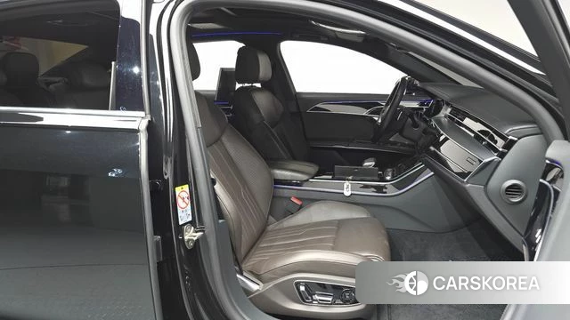 Audi A8 (D5) 2020 Черный из Кореи, фото 2