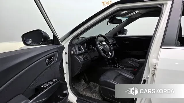 Ssangyong Tivoli Armor 2018 Белый из Кореи, фото 2