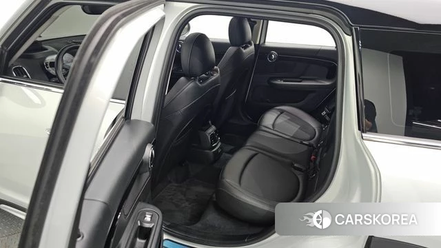 Mini Cooper Countryman 2021 Серебряный из Кореи, фото 2