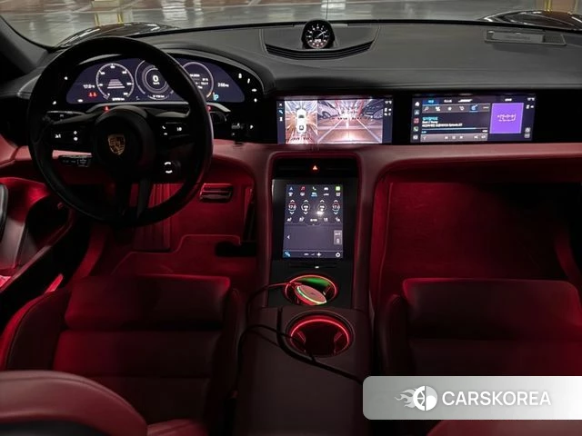 Porsche Taycan 2021 Черный из Кореи, фото 2