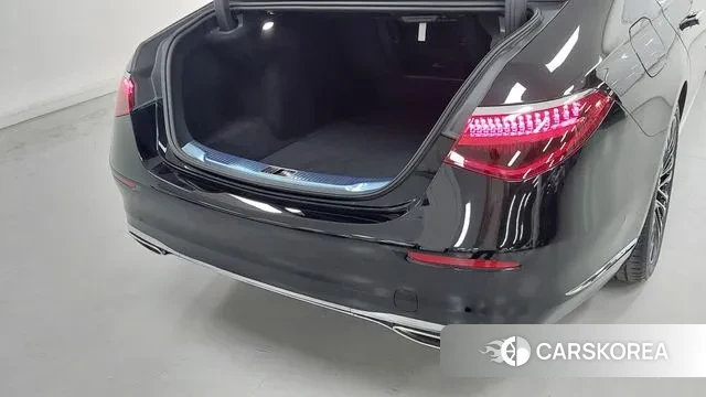 Mercedes-Benz S-Class W223 2024 Черный из Кореи, фото 2