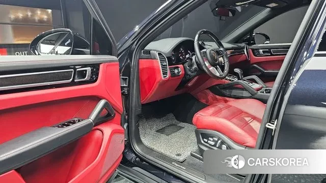 Porsche Cayenne (PO536) 2021 Черный из Кореи, фото 2