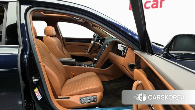 Bentley Flying Spur 2nd Generation 2018 Синий из Кореи, фото 2