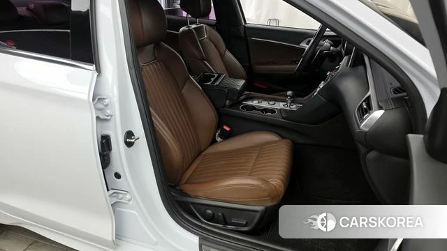 Genesis G70 2019 Белый из Кореи, фото 2