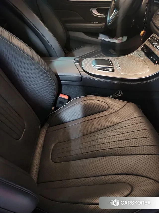 Mercedes-Benz CLS-Class C257 2021 Серебристо-серый из Кореи, фото 2