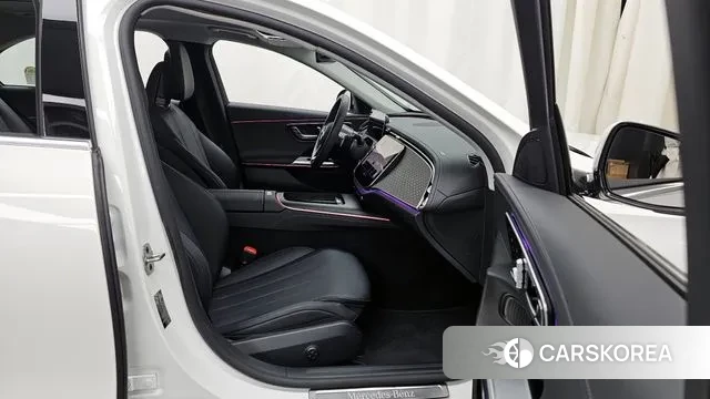 Mercedes-Benz E-Class W214 2025 Белый из Кореи, фото 2