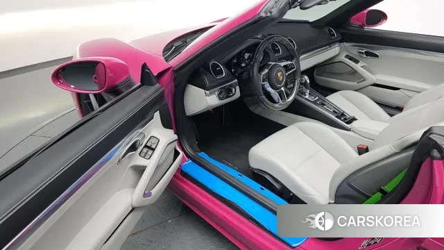 Porsche 718 Boxster 2024 Фиолетовый из Кореи, фото 2