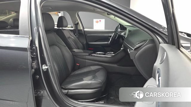 Hyundai Sonata (DN8) 2020 Серый из Кореи, фото 2