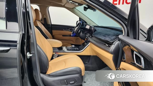 Kia Carnival 4th generation 2020 Черный из Кореи, фото 2