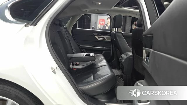 Jaguar XF (X260) 2018 Белый из Кореи, фото 2