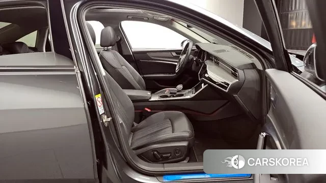 Audi A6 (C8) 2020 Серый из Кореи, фото 2