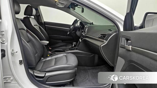 Hyundai The New Avante AD 2019 Белый из Кореи, фото 2