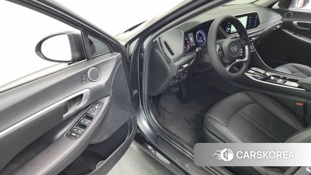 Hyundai Sonata (DN8) 2022 Серый из Кореи, фото 2