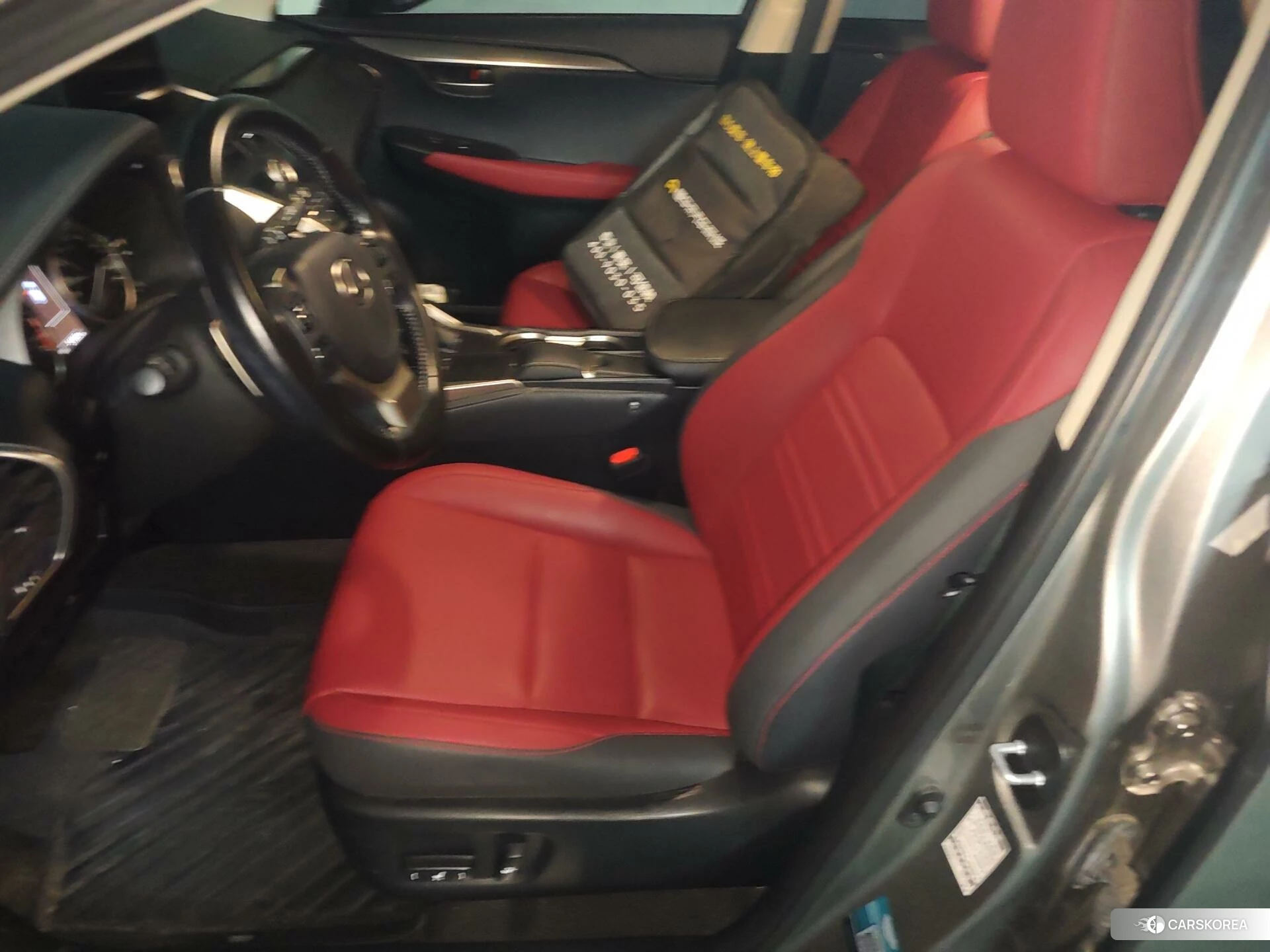 Lexus NX 2020 Серебристо-серый из Китая, фото 2