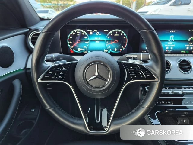 Mercedes-Benz E-Class W213 2020 Белый из Кореи, фото 2