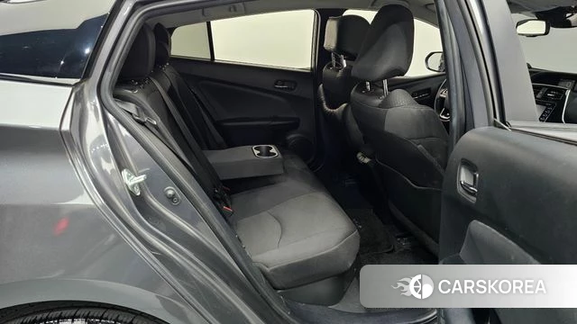 Toyota Prius 4th Generation 2021 Серый из Кореи, фото 2