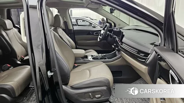 Kia The New Carnival 4th Generation 2025 Черный из Кореи, фото 2